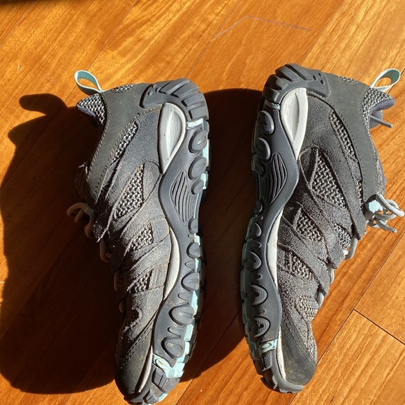 Merrell Waterproof Hiking Shoes - Picture 2 of 5
